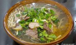 飞哥爆料牛肉汤视频,牛肉汤背后的秘密，让你一尝难忘！